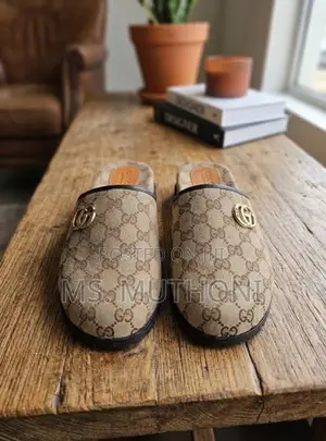 Unisex Designer Clogs/Mules (Brown/Black) Size 40-46