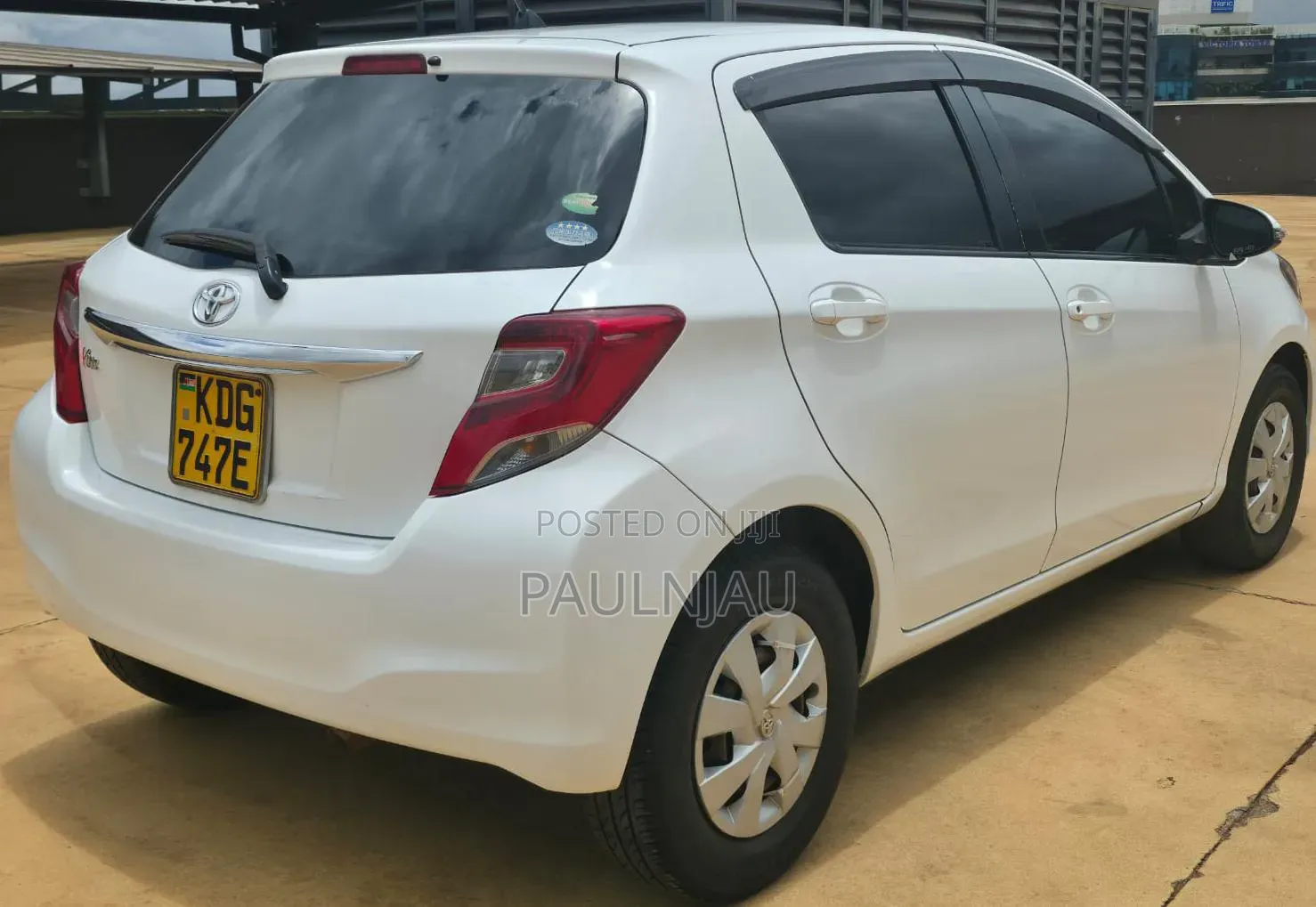 Toyota Vitz 2014 White