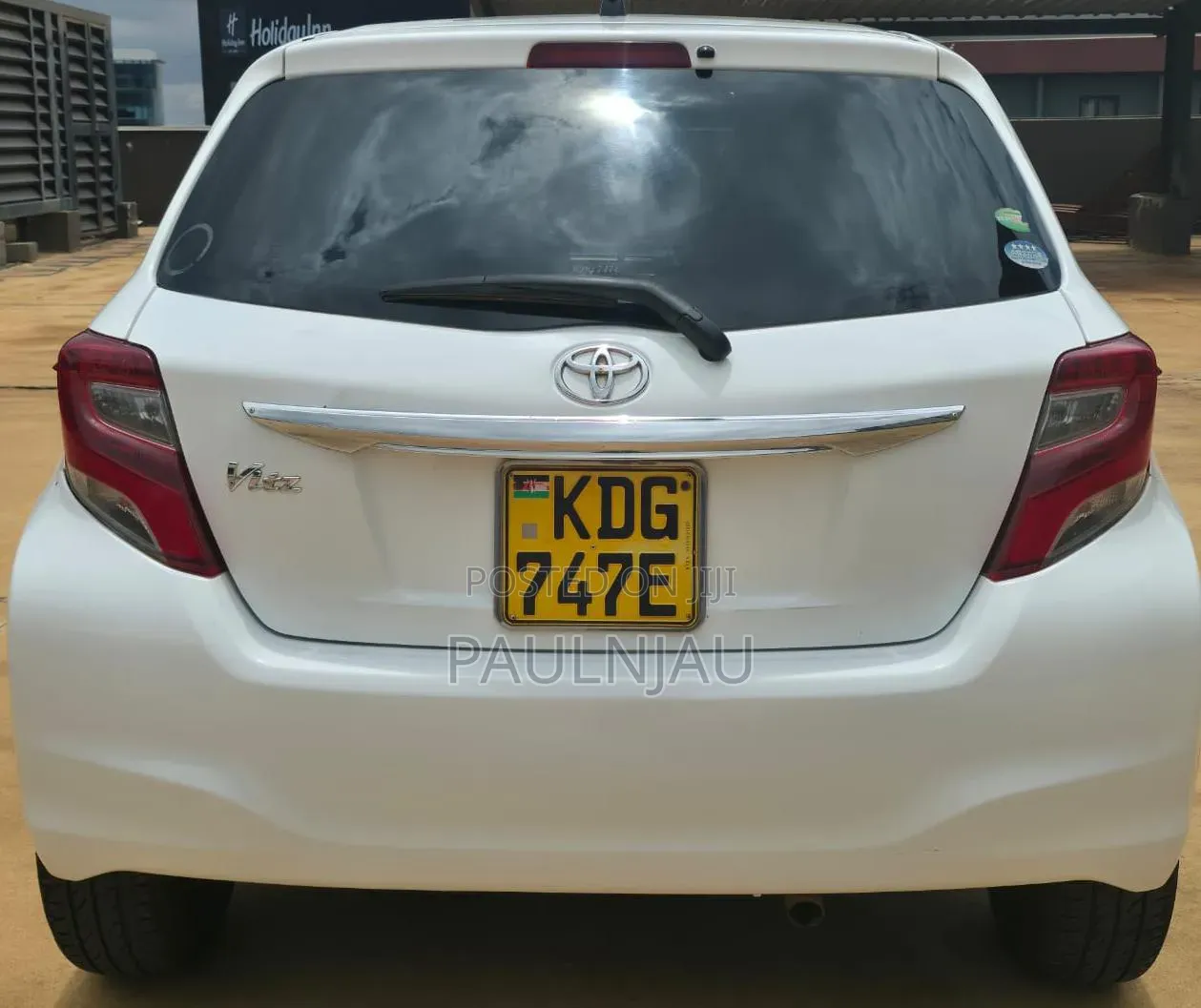 Toyota Vitz 2014 White