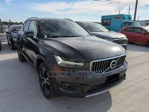 Volvo XC40 T3 Petrol FWD 2019 Black
