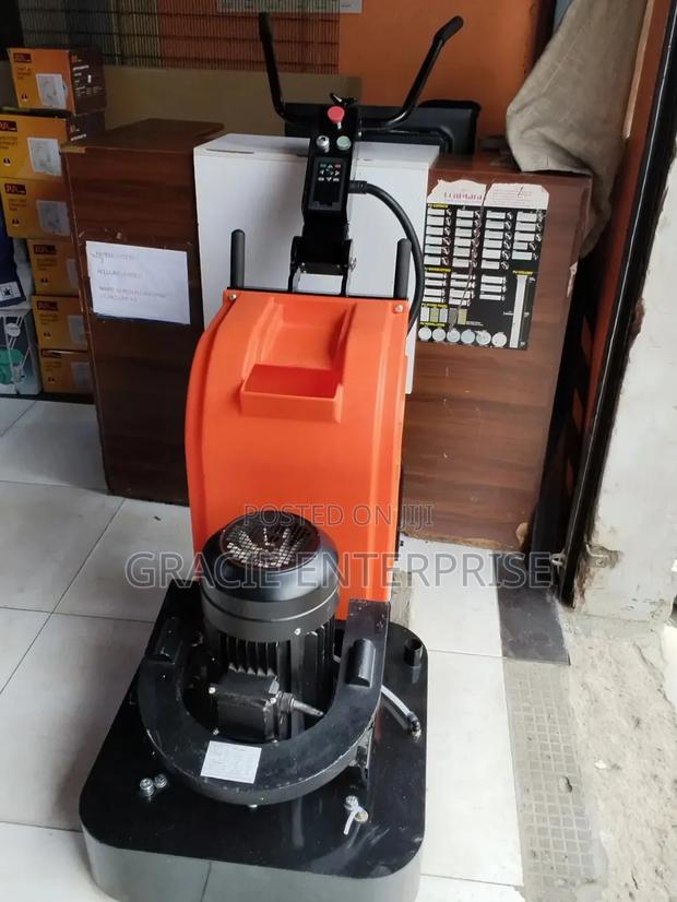 Commercial Concrete Floor Grinding Machine - thumbnail 2