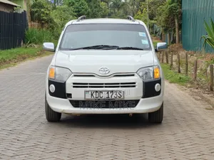 Toyota Probox 2015 White