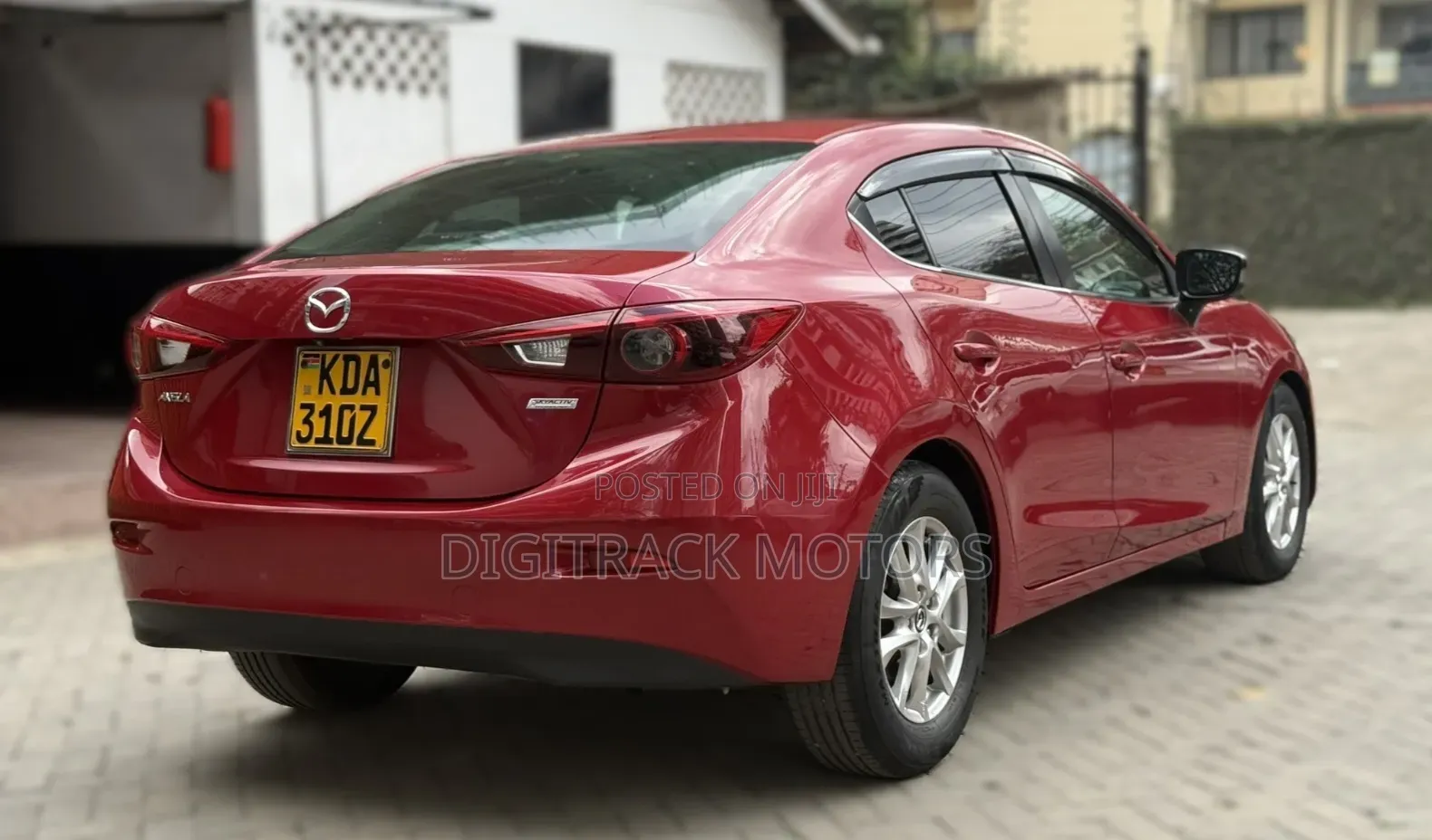 Mazda Axela SV Premium 2014 Red