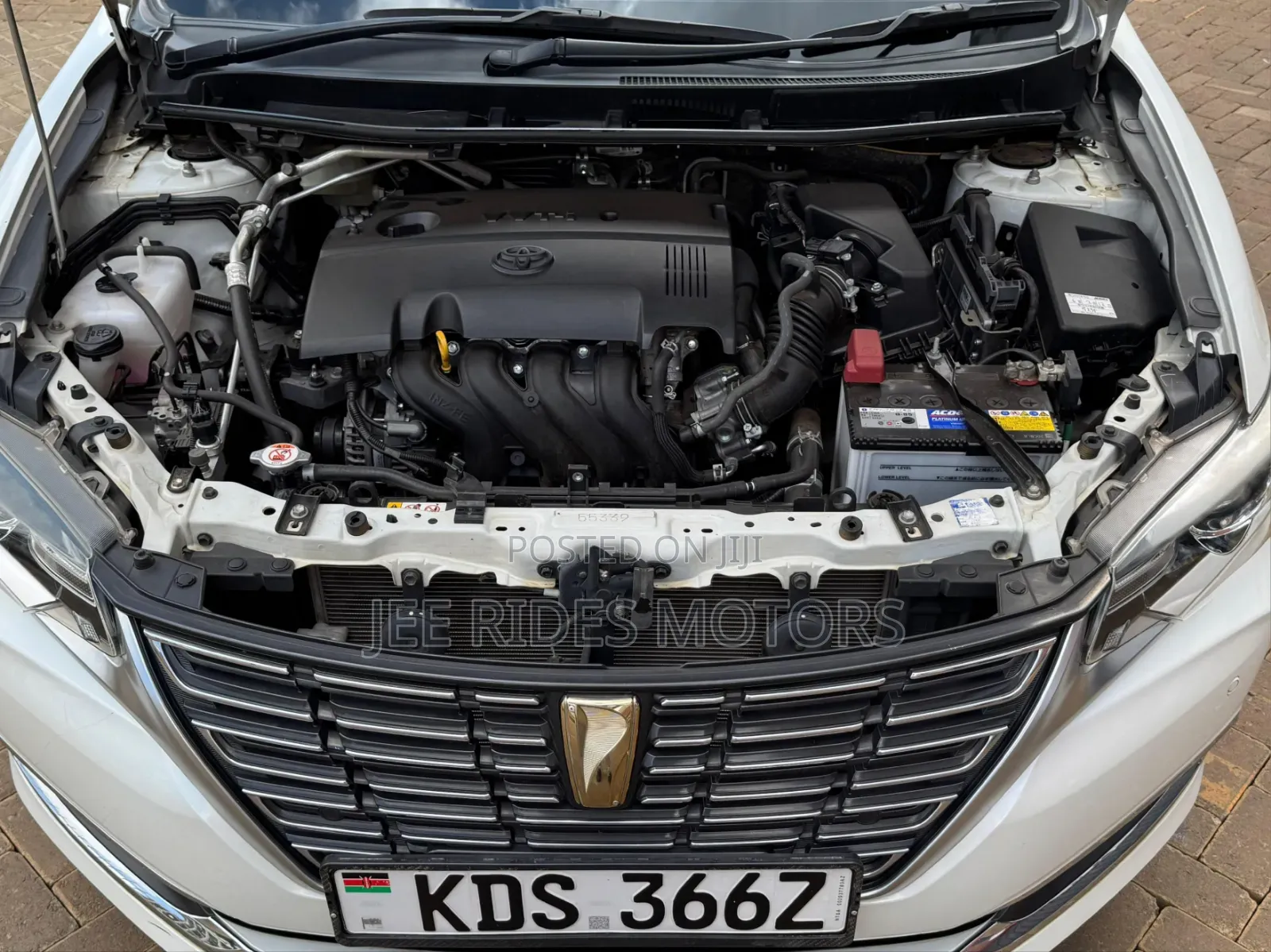 Toyota Premio 2018 Ivory