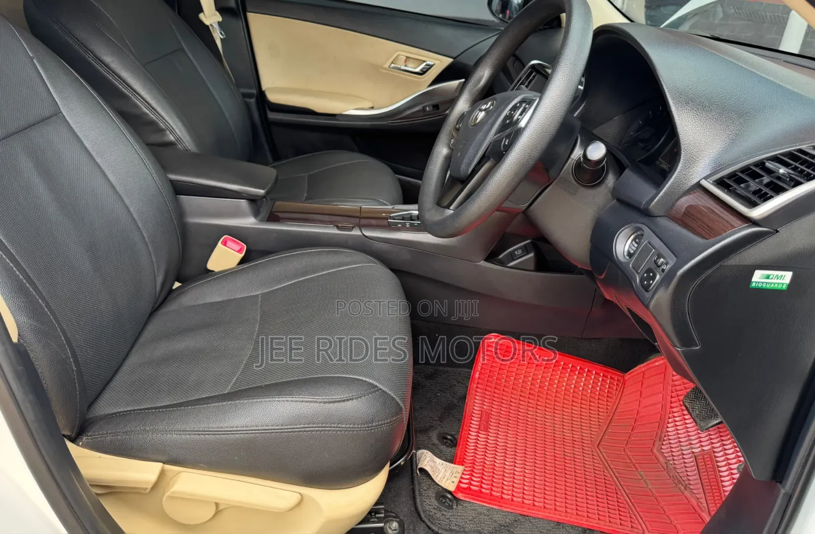 Toyota Premio 2018 Ivory