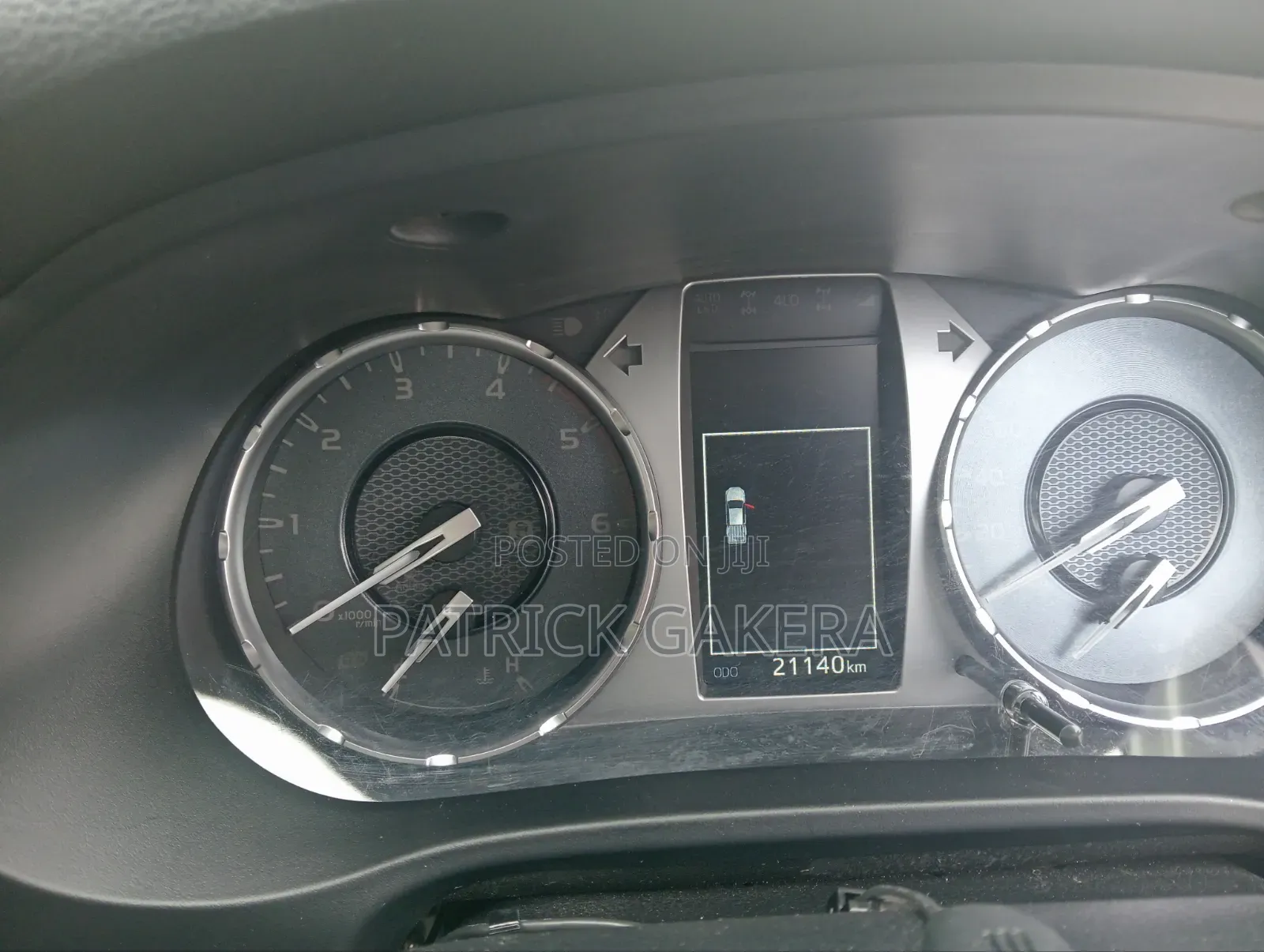 Toyota Hilux Revo Double Cab Deisel 2.4 AWD 2021 Silver