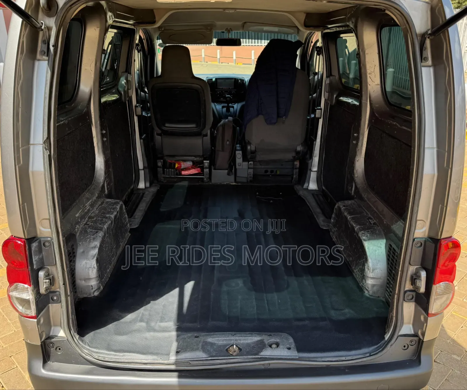 Nissan NV200 2015 Grey