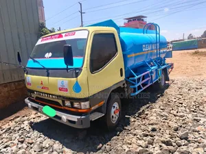 Mitsubishi Canter Water Bowser