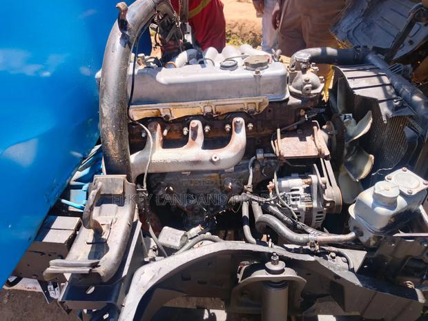 Mitsubishi Canter Water Bowser - thumbnail 4