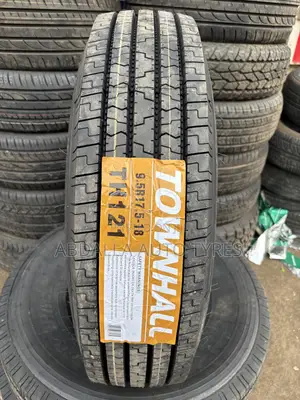 9.5R17.5 Townhall Tyre