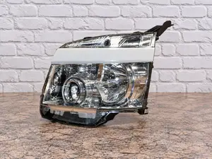 Head Lamp / Light Toyota Voxy 2007 - 2008 Normal Type