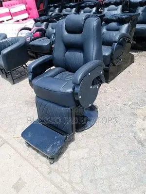 Kinyozi Smart Seat