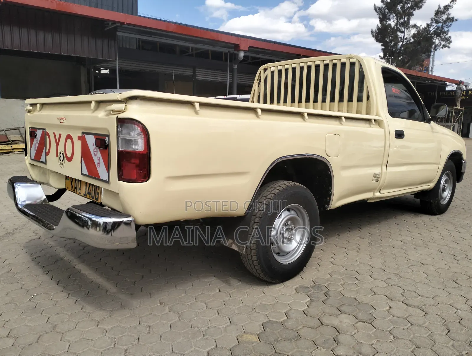 Toyota Hilux 2000 Beige