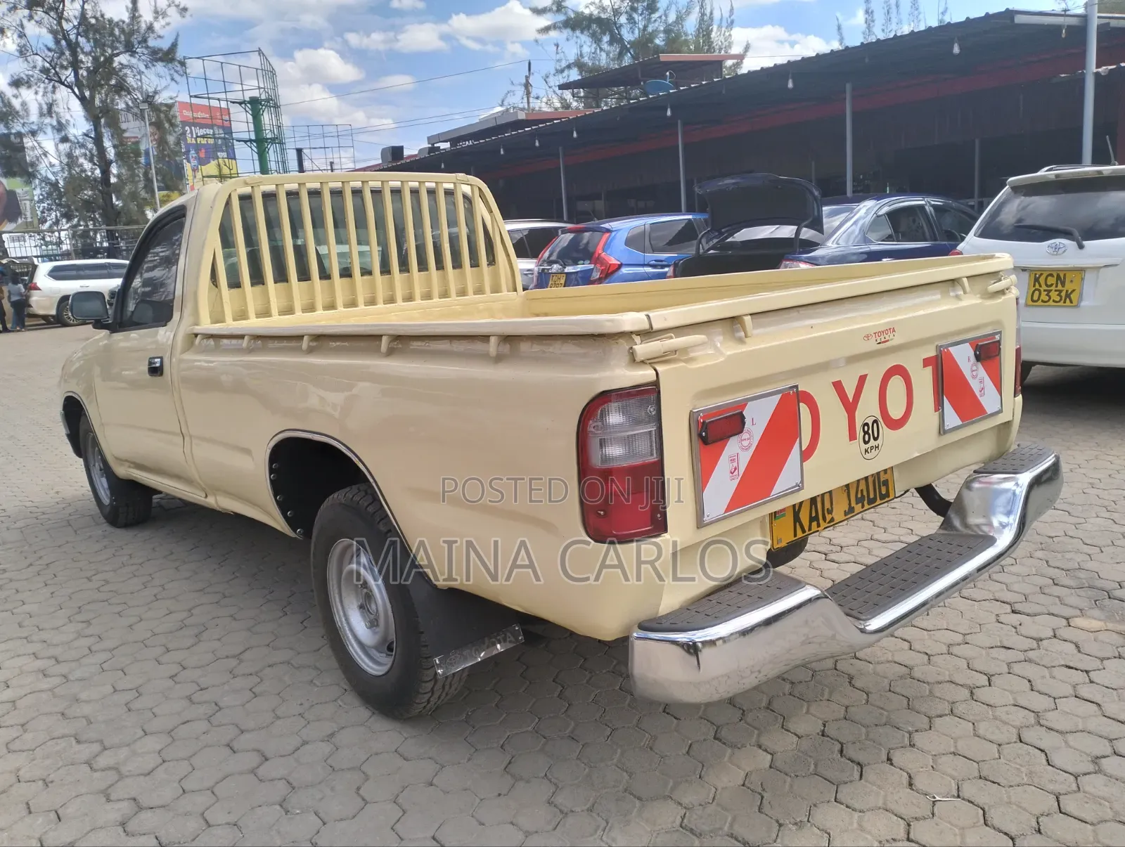 Toyota Hilux 2000 Beige