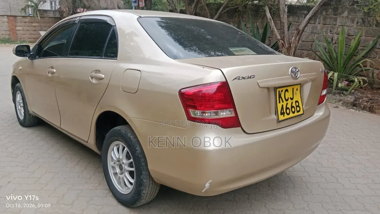Toyota Axio 1.5 X HID 2WD 2009 Gold