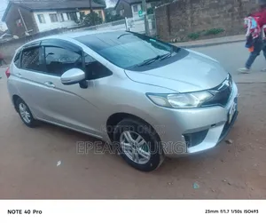Honda Fit 2015 Silver