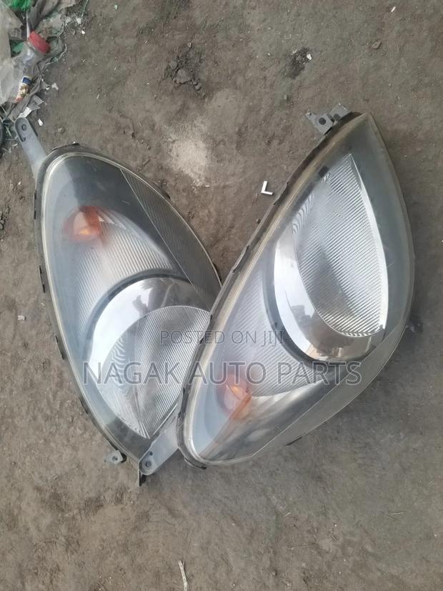 Toyota Funcago 2005 Headlight - main view