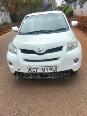 Toyota IST 2009 White
