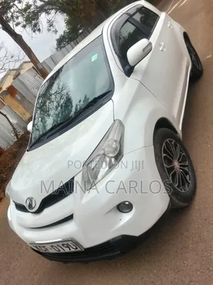 Toyota IST 2009 White