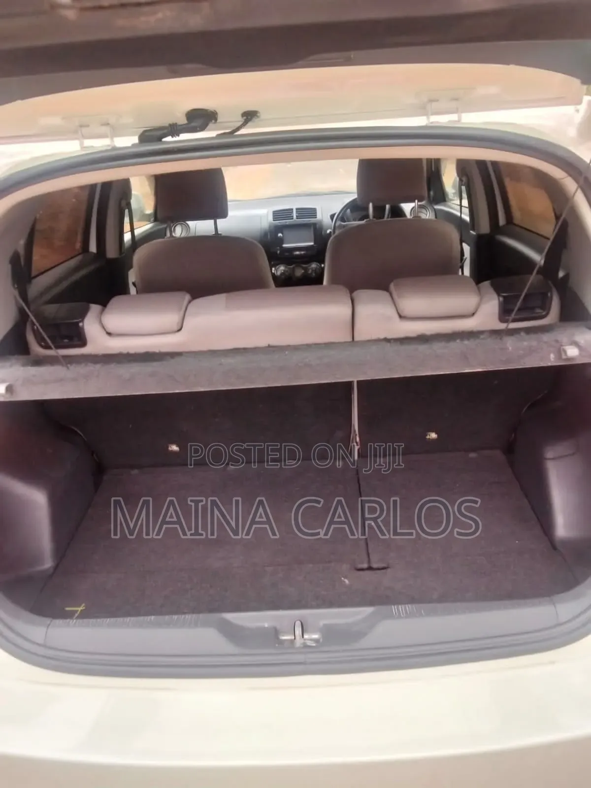 Toyota IST 2009 White