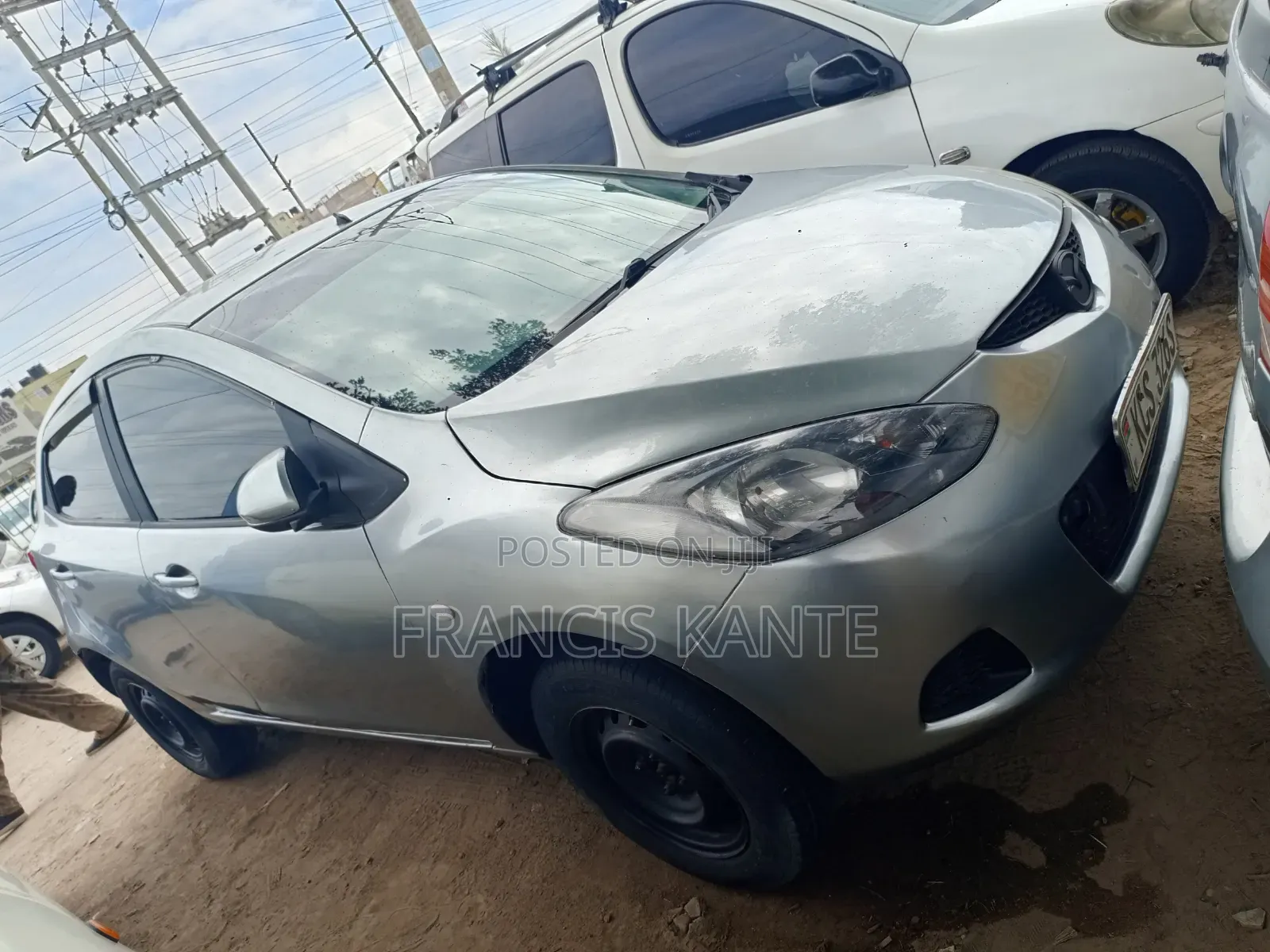 Mazda Demio 2012 Silver