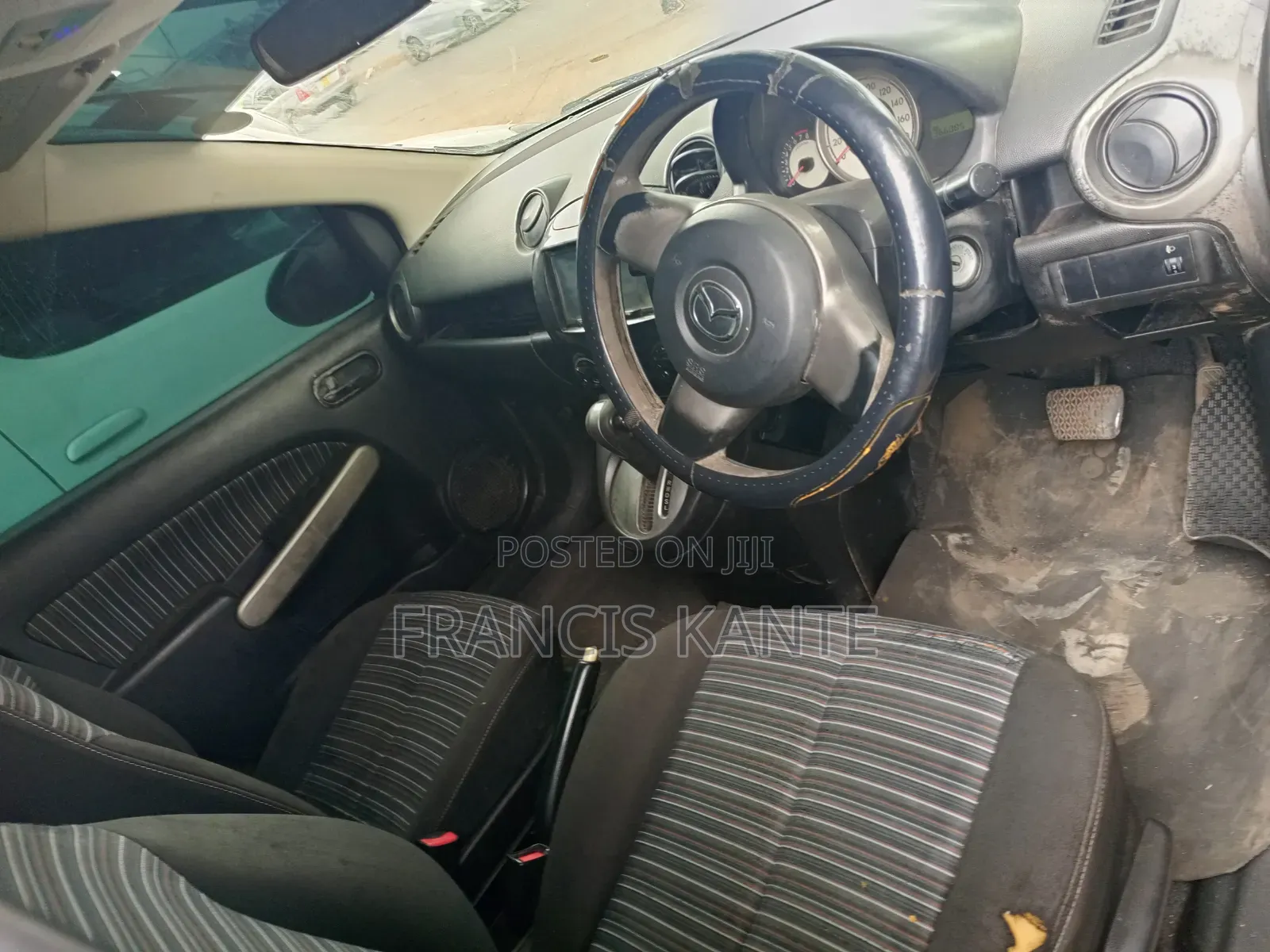Mazda Demio 2012 Silver