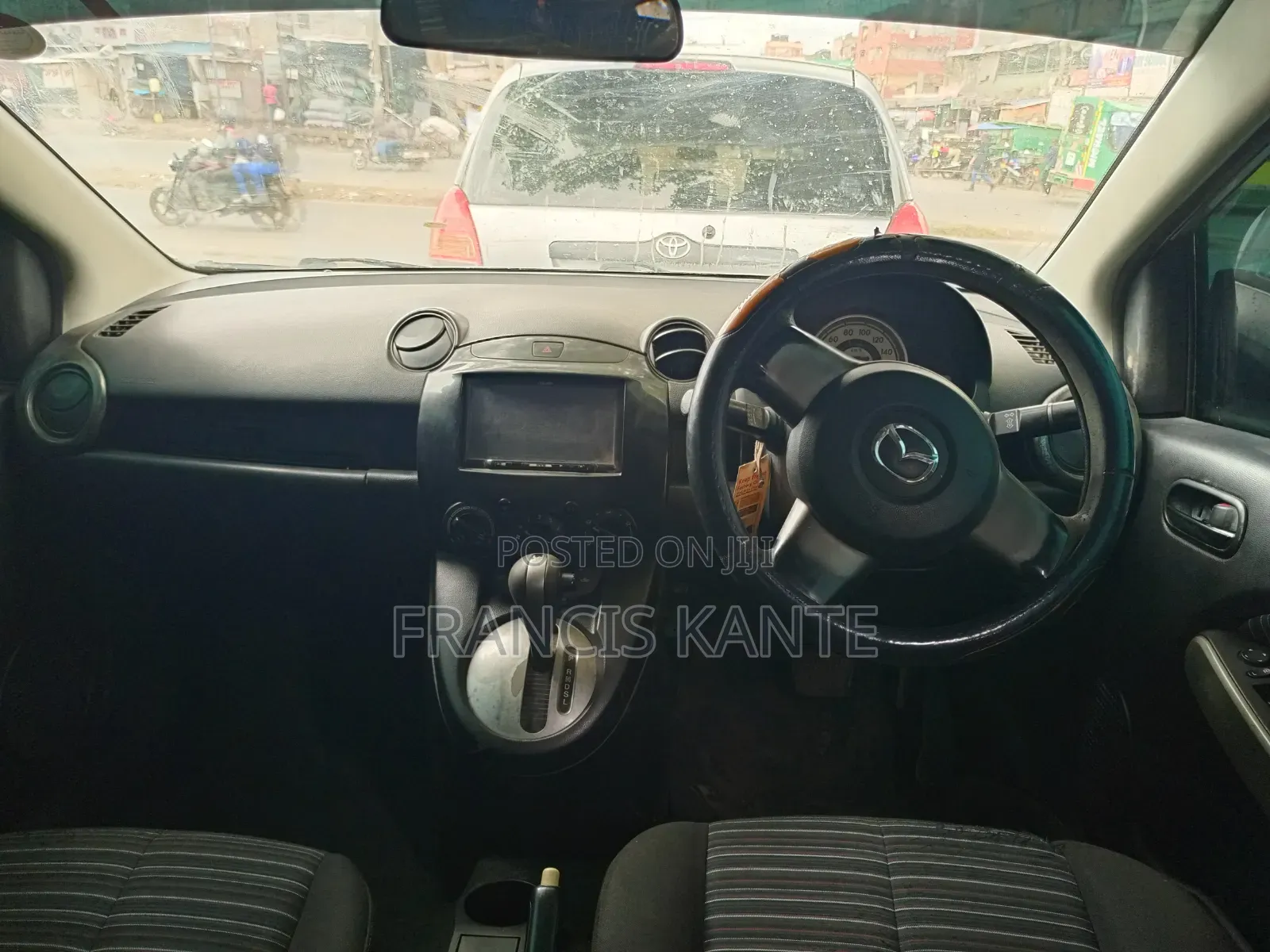 Mazda Demio 2012 Silver