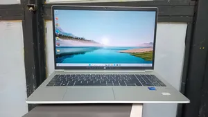 Laptop HP ProBook 450 G8 8GB Intel Core i7 SSD 512GB