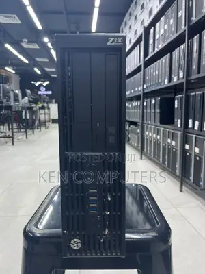 Desktop Computer HP Z230 4GB Intel Core i3 HDD 500GB