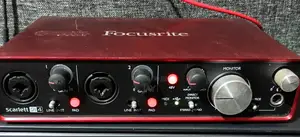 Focusrite Scarlett 2i4 USB Audio Interface