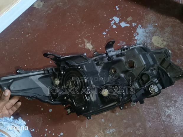 Toyota Allion 270 Headlight - thumbnail 2