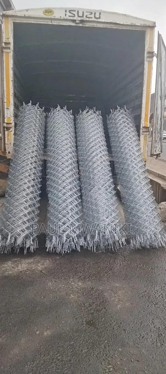 Galvanized Chain Link Fence Mesh Roll (High Quality & Durable) 6ft