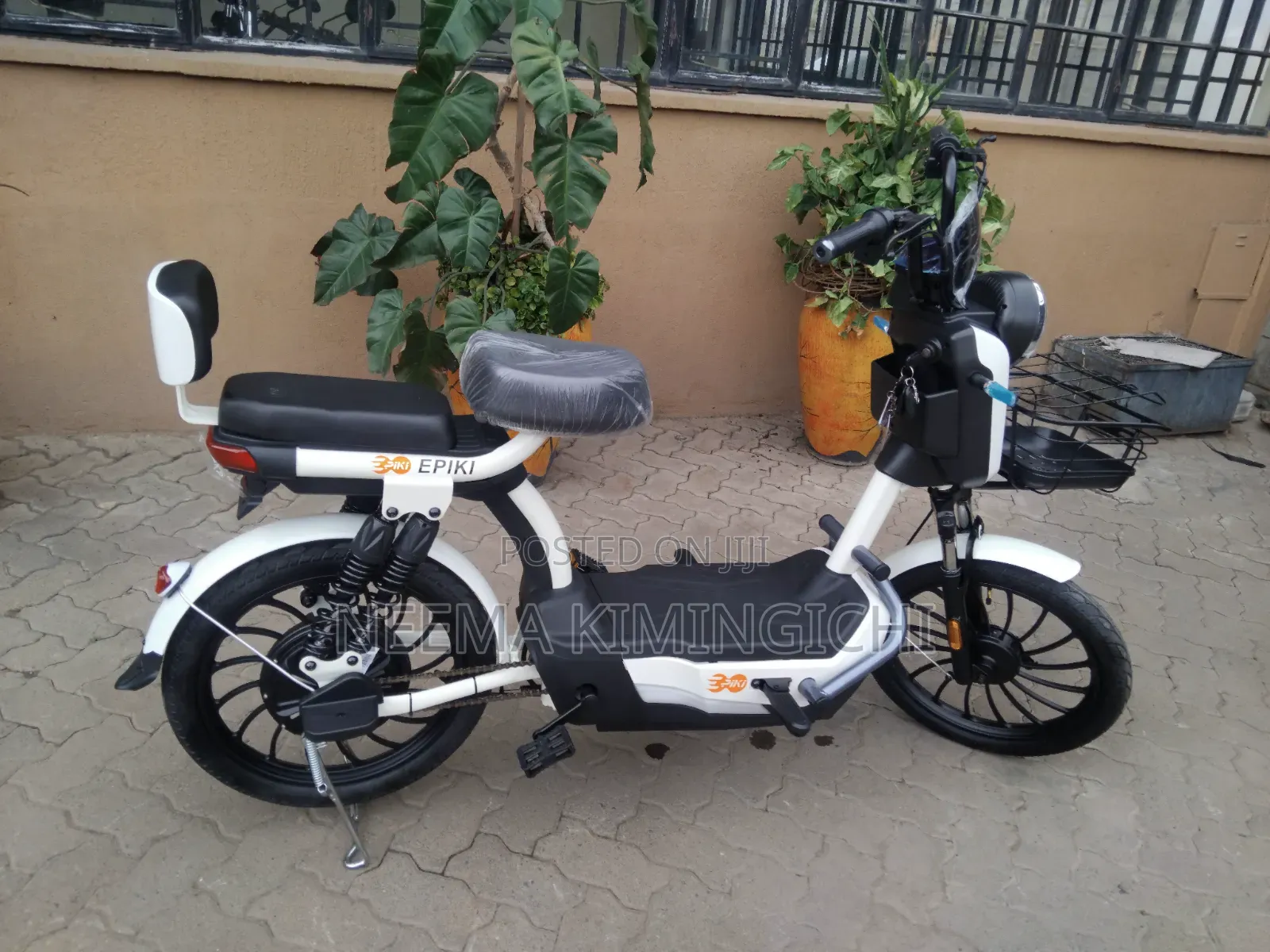 New Motorcycle 2025 White