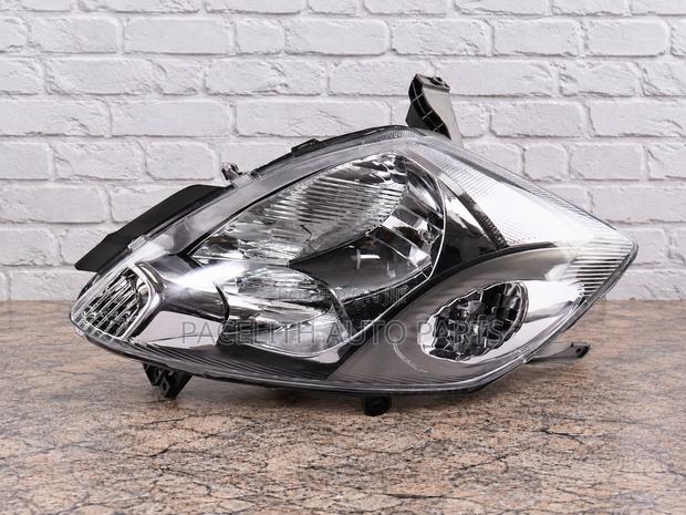 Head Lamp / Light Toyota Passo 2004/2005/2006 - main view