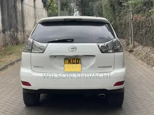 Toyota Harrier 2008 White