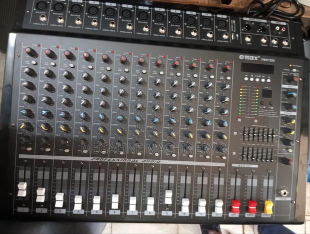 Omax 12chanel Mixer - main view