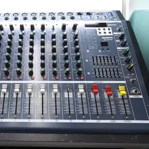 Mackie YA 1202 USB 12 Channel Mixer