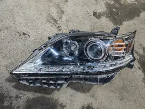 Toyota Lexus RX 350 Headlight