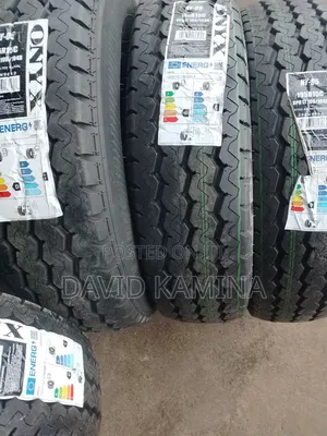 195r15 Onyx Tyres