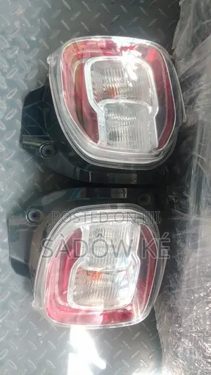 Passo Moda Taillights