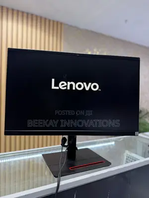 Desktop Computer Lenovo 8GB Intel Core i5 SSD 256GB