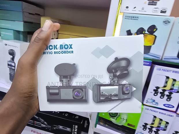 C309 3 Lens Dash Camera Front Inside Rear Car Video Recorder - thumbnail 2