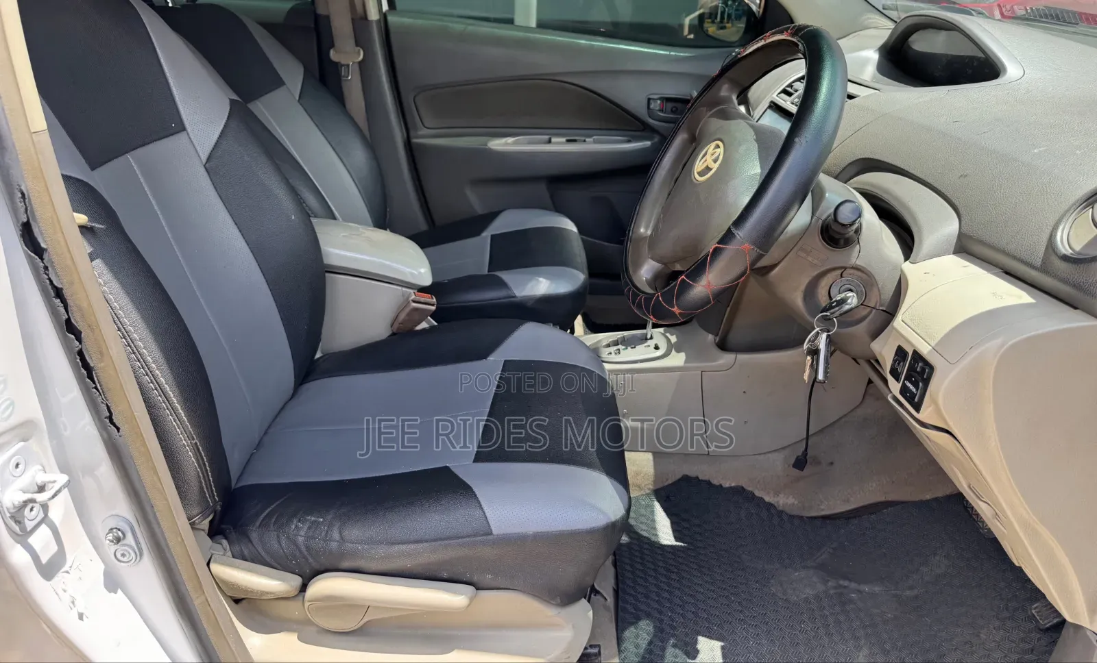 Toyota Belta 2010 Off white