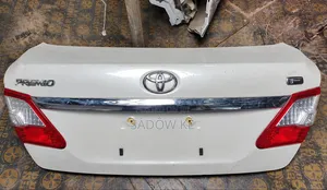 Premio 265 Boot Lid