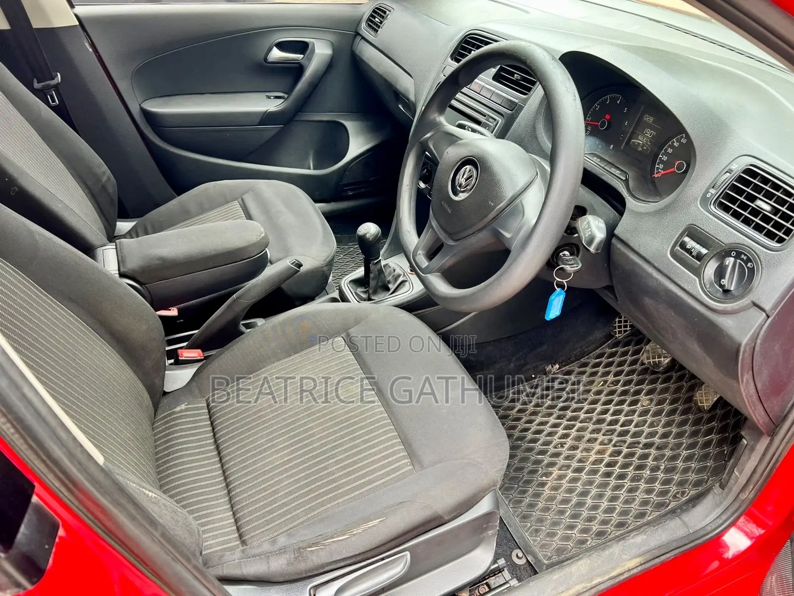 Volkswagen Polo 2014 Red