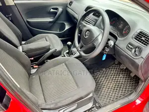 Volkswagen Polo 2014 Red