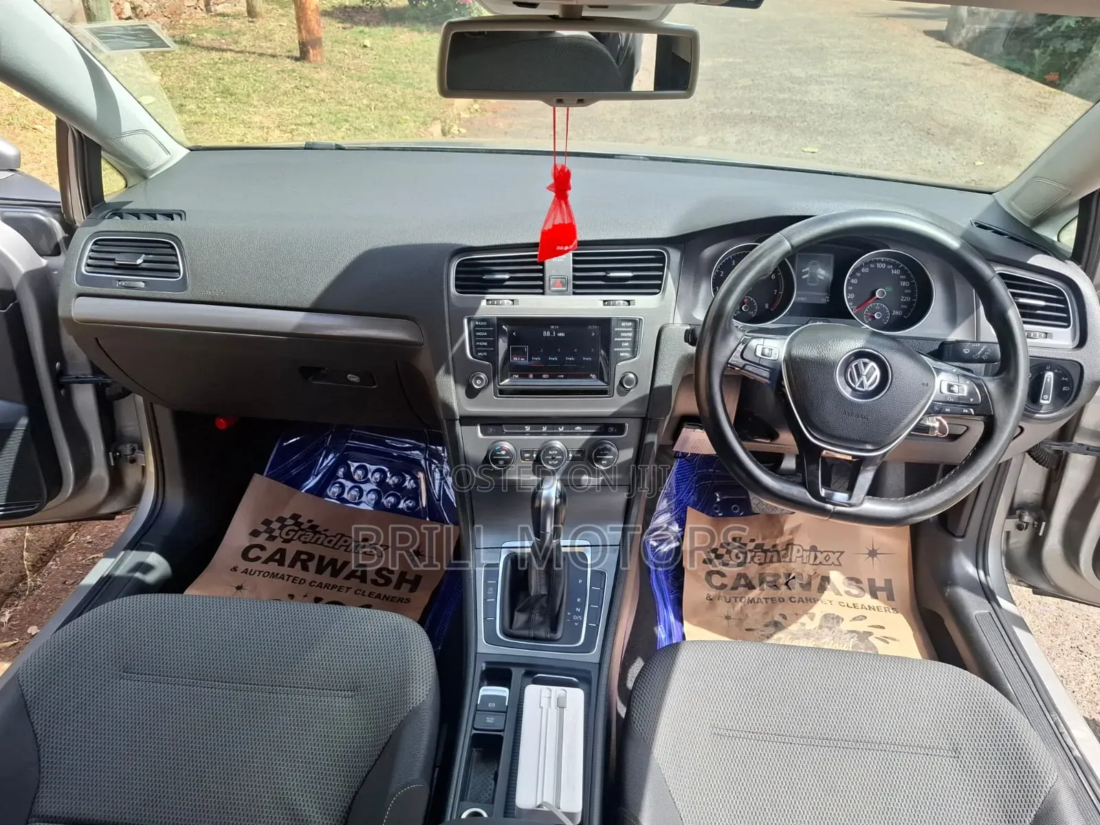 Volkswagen Golf 2013 Silver