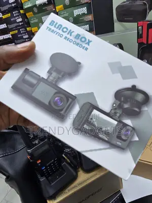 3 Camera Car Dashcam With G Sensor Parking Mode and Night Vision