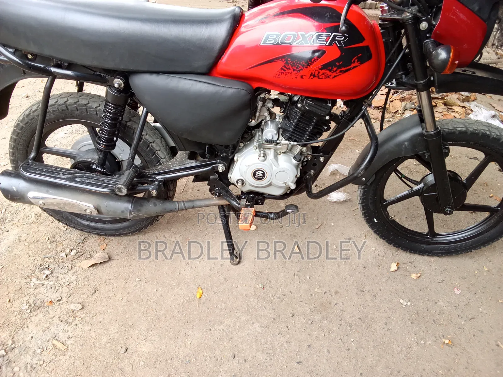 Bajaj Boxer 125 2026 Red