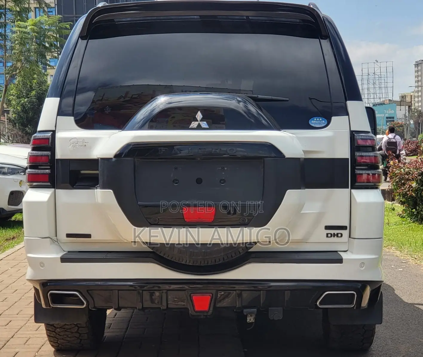 Mitsubishi Pajero 2020 White